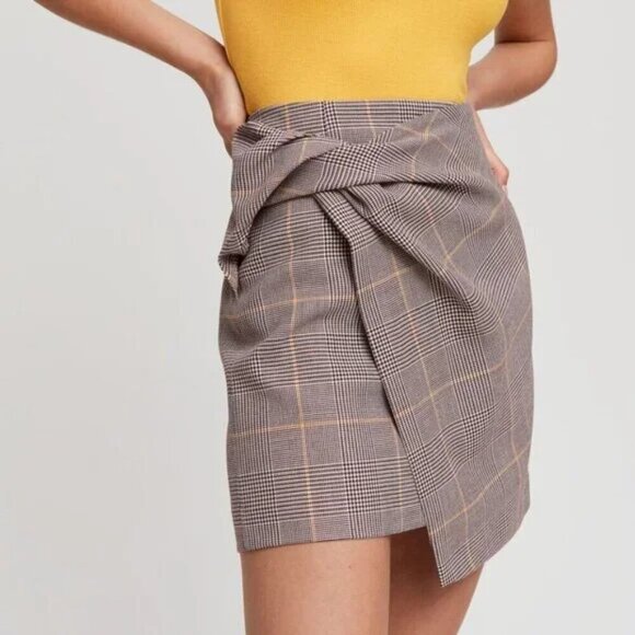 Aritzia Babaton Jethro Faux Twist Wrap Mini Skirt Brown & Gold Plaid Size 6 - Picture 2 of 6